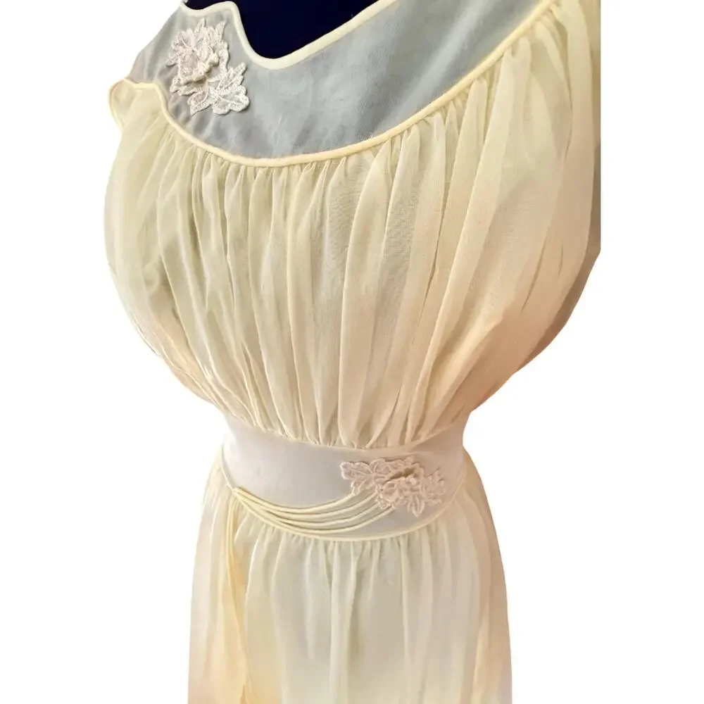 Rare Vintage 1960s Shadowline Butter Yellow Nylon Nightgown Full Skirt XS - Picture 4 of 14